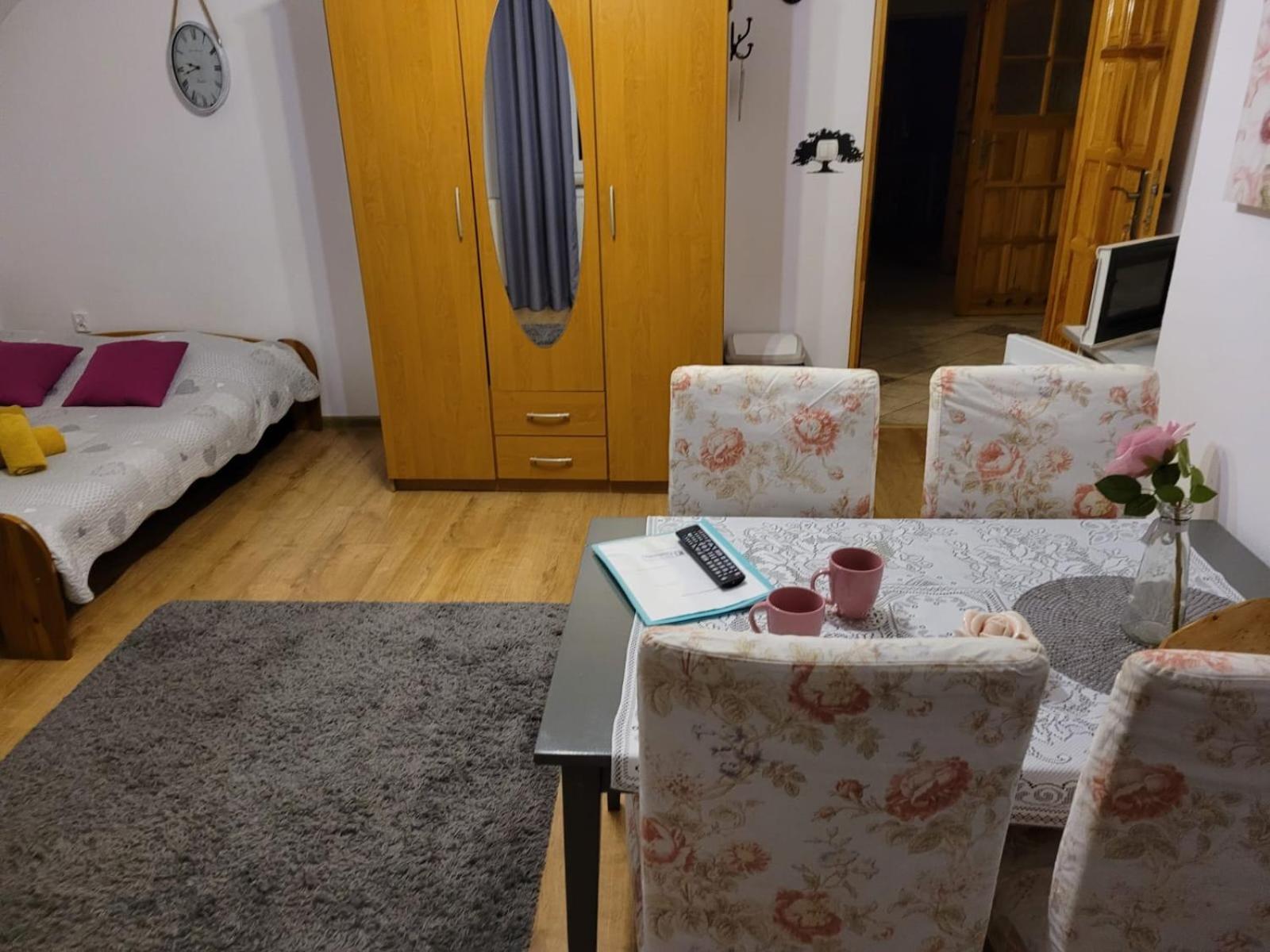 Apartamenty Grosik 크리니차 즈드로이 객실 사진
